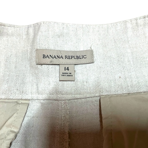 BANANA REPUBLIC Linen Cotton Blend Cuffed Hem Shorts w/ Belt Detail 4 Pocket 14 - Picture 5 of 10
